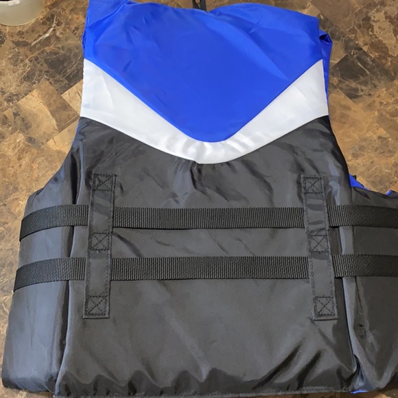 Fluid Adult BNWT Life Jacket Size M - Picture 2 of 4